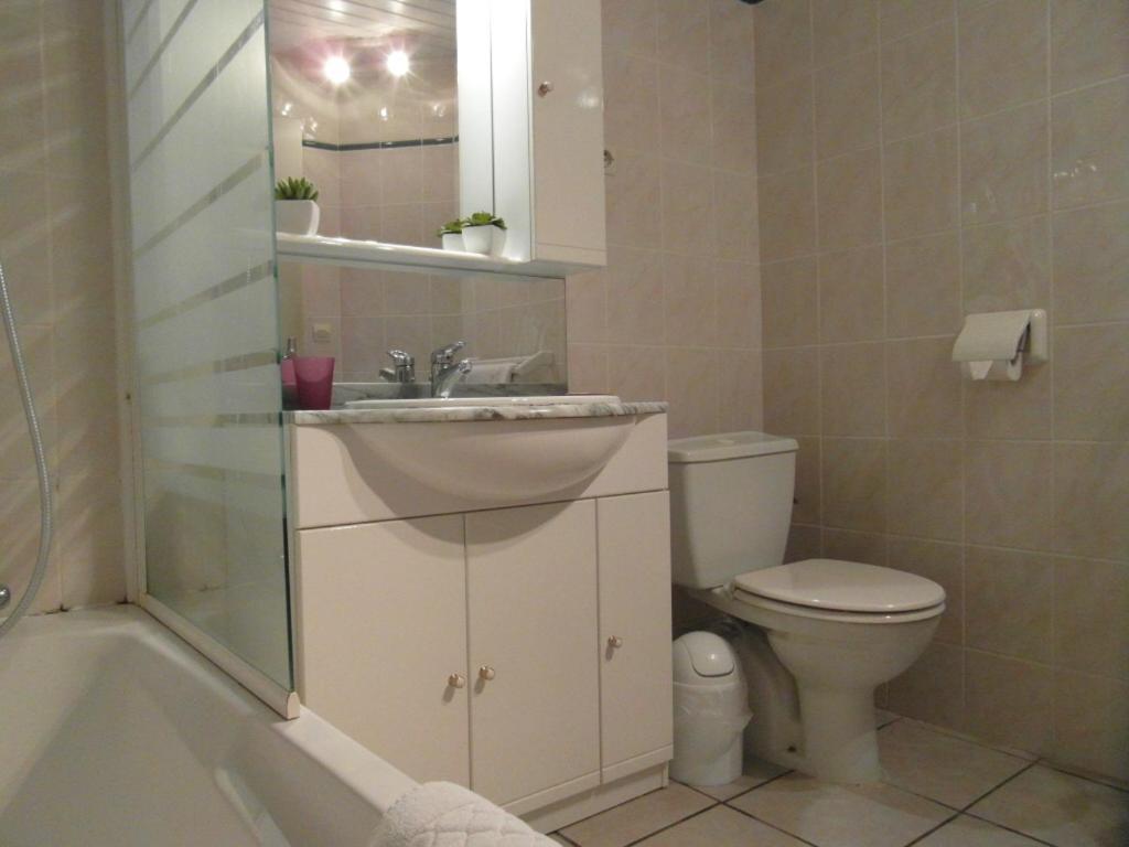 Chambres D'Hotes Domaine De Compostelle Casteide-Candau Quarto foto