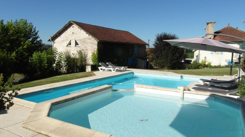 Chambres D'Hotes Domaine De Compostelle Casteide-Candau Exterior foto