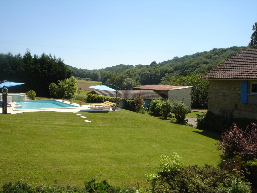 Chambres D'Hotes Domaine De Compostelle Casteide-Candau Exterior foto